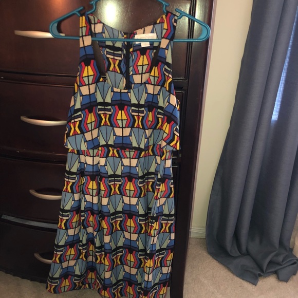 Dress - Picture 1 of 3